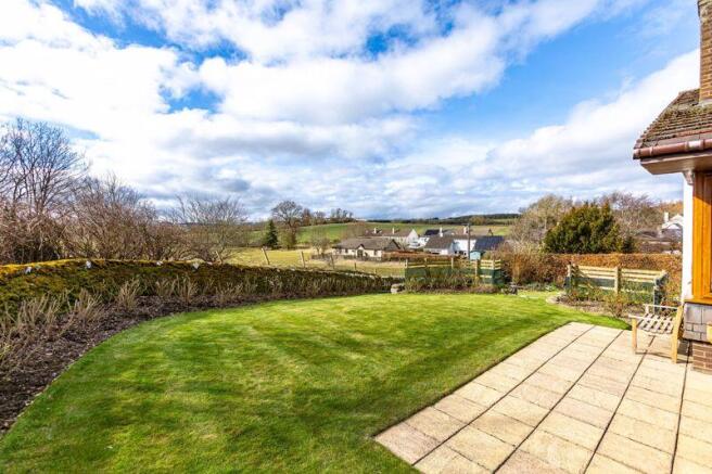 Garden & Views