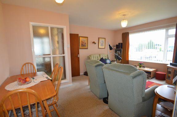Sitting dining room
