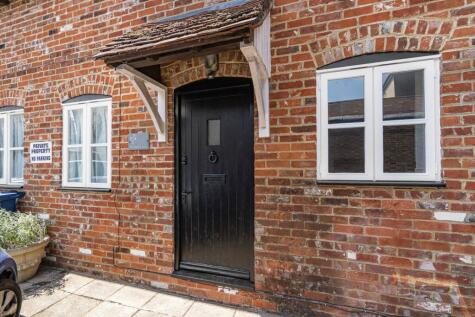 West Street, Farnham, Surrey, GU9