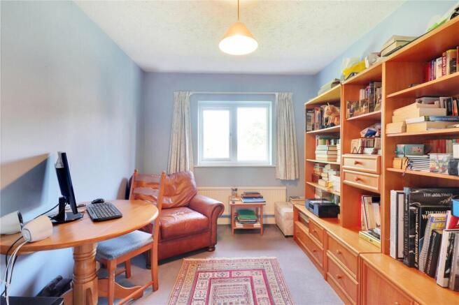 Bedroom/Study