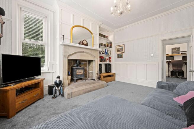 4 bed Detached for sale Image 12