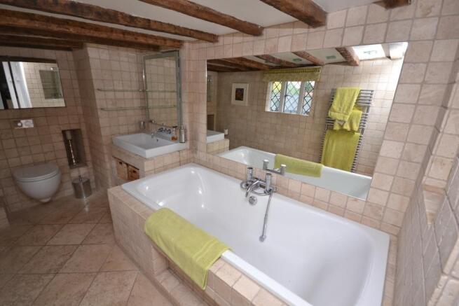 En-suite Bathroom 2
