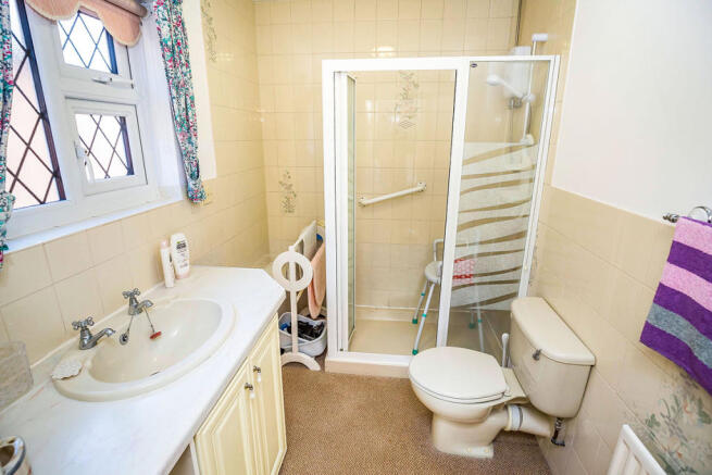 Ensuite