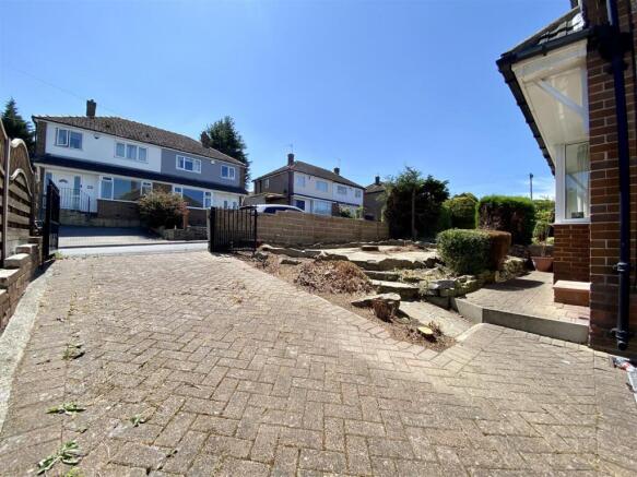 3 bed Semi-Detached for sale Image 12
