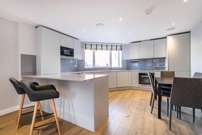 ashburnham-mews-03
