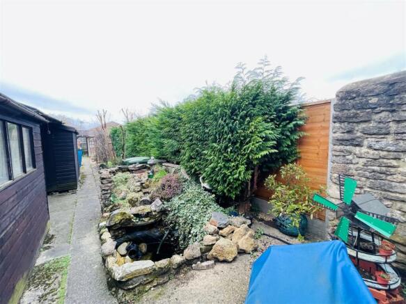 55churchgdn1.jpg