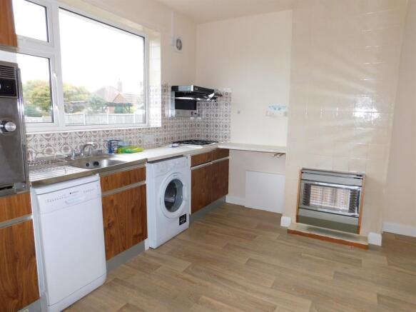 Kitchen 2