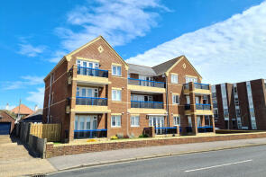 Flat 6, 26 Panorama Court, Marine Parade West, Lee-on-the-solent PO13 9XR