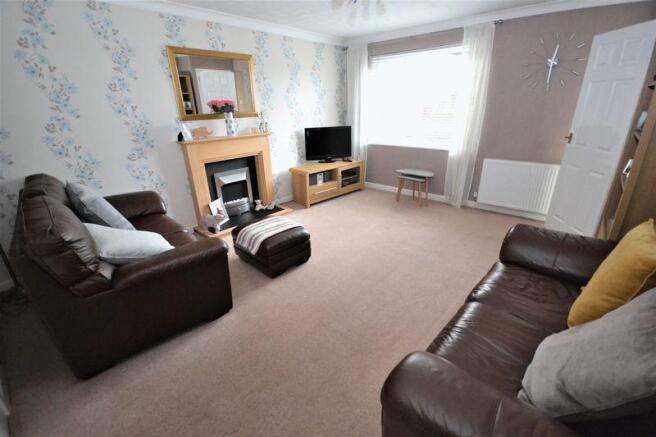 lounge 1