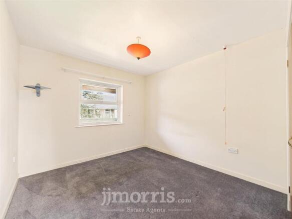 CAM02878G0-PR0038-STILL002.jpg