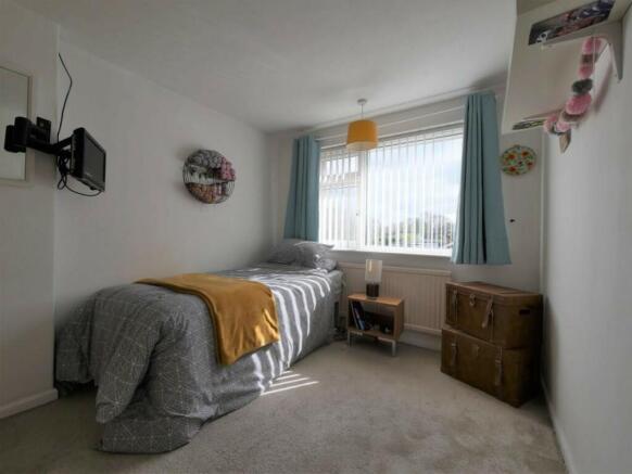 BEDROOM2