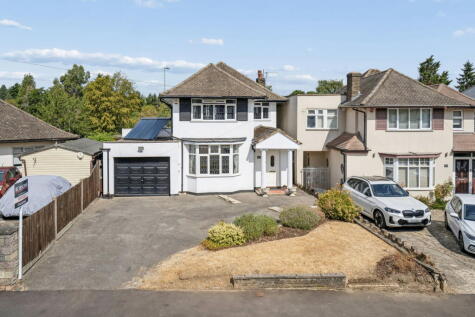Oaklands Avenue, Watford, WD19 4LH