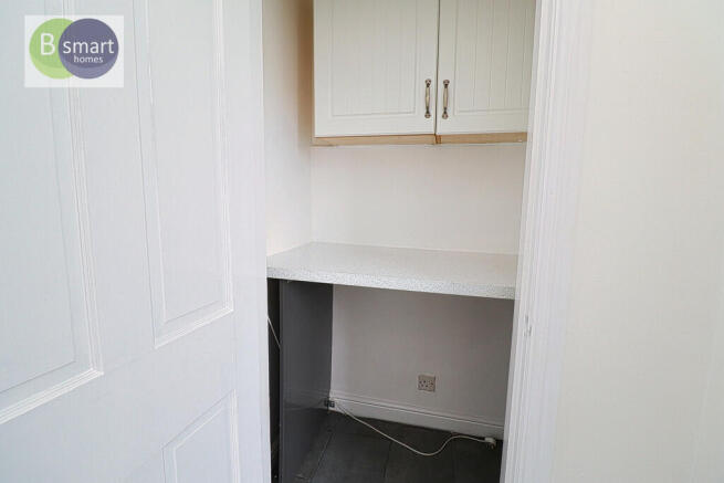 3 bed Terraced for sale Image 6