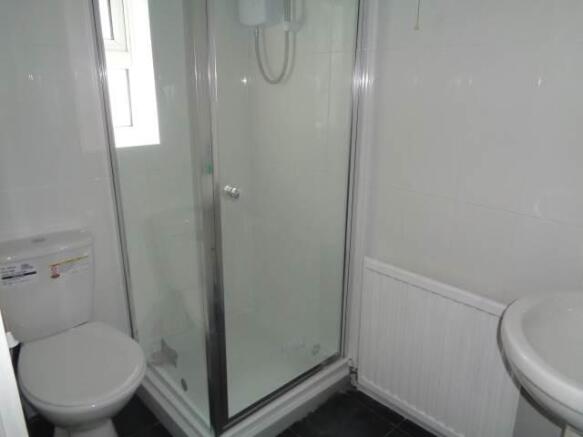 First floor shower r