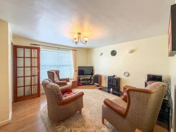 2 bed Terraced for sale Image 3