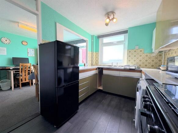 KITCHEN1