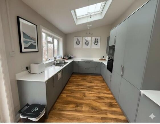 kitchen sw16.jpg