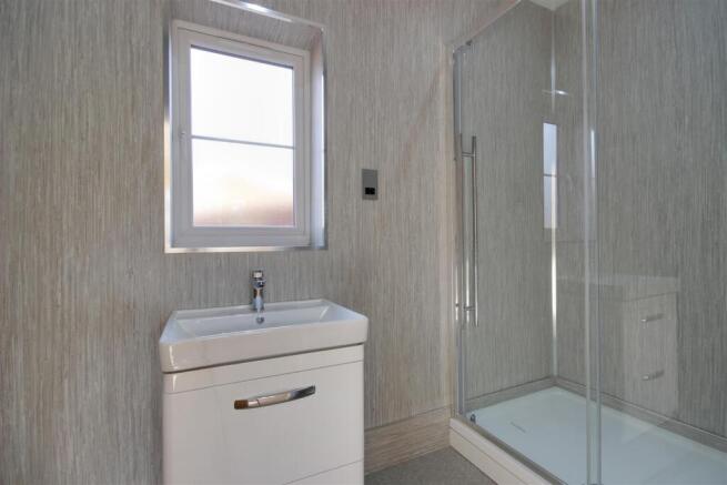 3 bed Detached Bungalow for sale Image 10