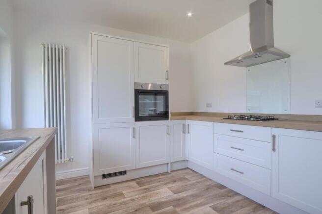 3 bed Bungalow for sale Image 5