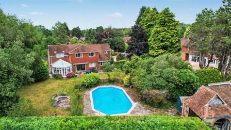 Headley Road, Hindhead, Surrey, GU26