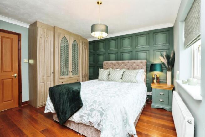 Photo 11
