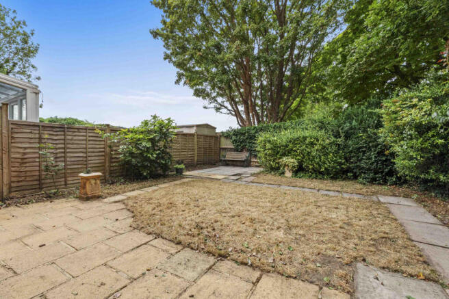 32 Hellyer Way, SL8 5XN (LOW RES)-6