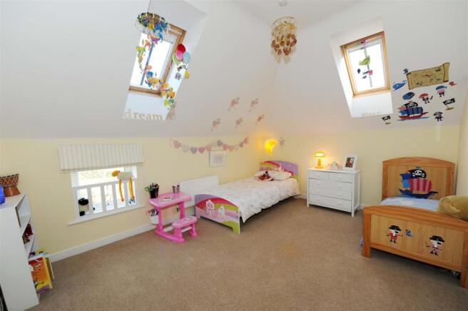 BEDROOM 3.