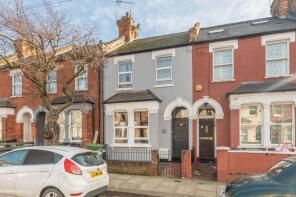 18, Holberton Gardens, London NW10 6BA
