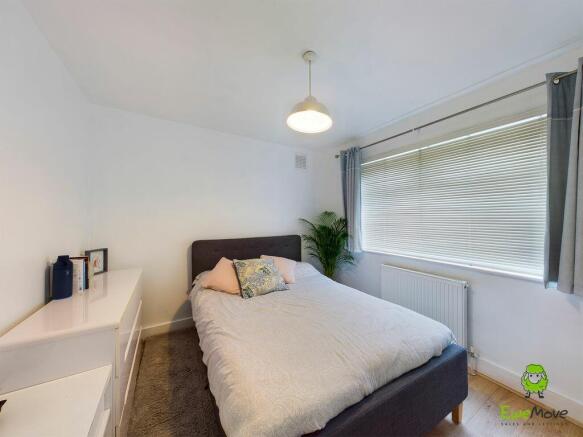 Bedroom 2 (Double)