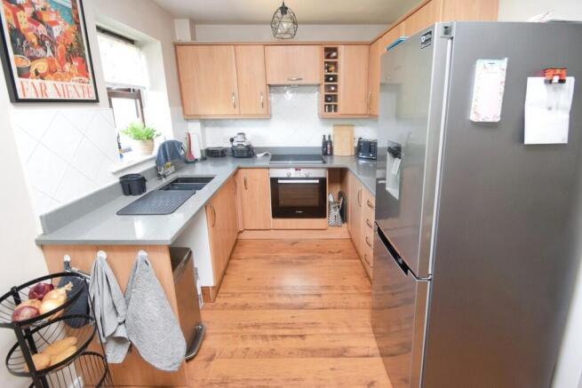 4 bed Terraced for sale Image 6