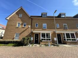 9, Currency Close, Dunstable LU6 1FZ
