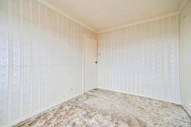 3 bed Semi-Detached for sale Image 12
