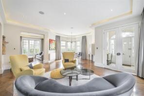 Flat 1, 2, Kidderpore Avenue, London NW3 7SP