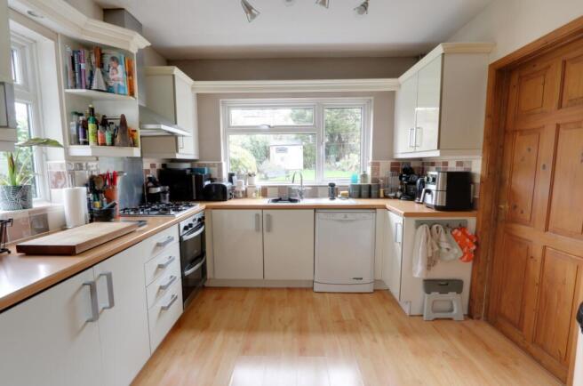 Kitchen 1