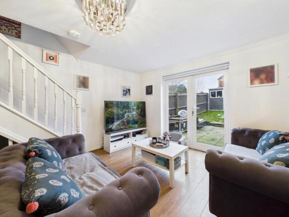 CAM05192G0-PR0225-STILL013