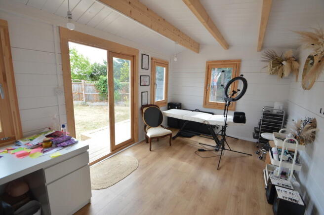 Photo 5