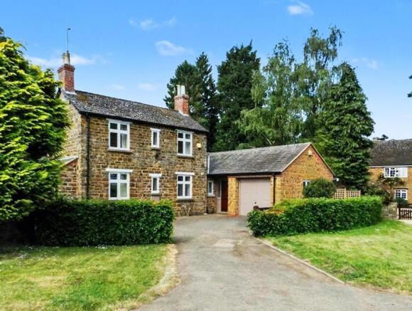 Manor Cottage Front.jpeg