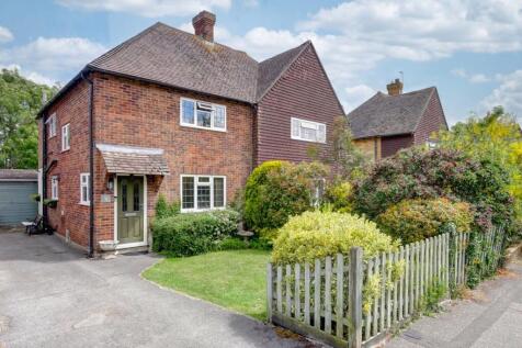 Hawks Town Crescent, Hailsham, BN27