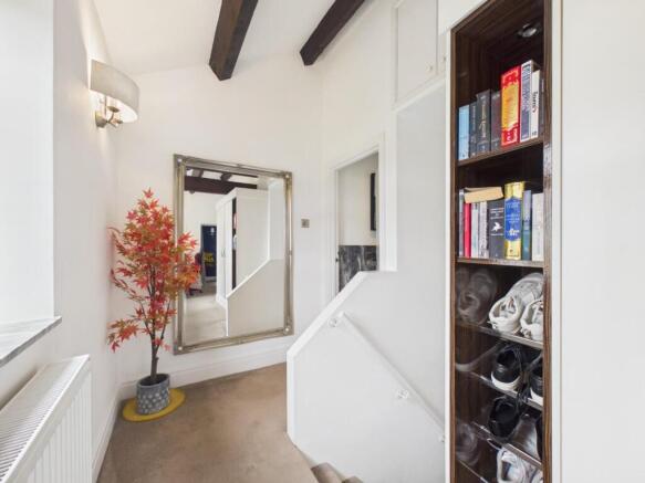 2 bed Cottage for sale Image 9