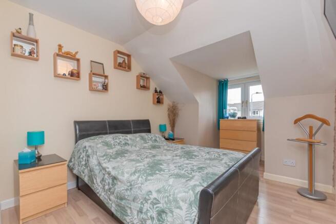 18. Bedroom 2 (1).jpg