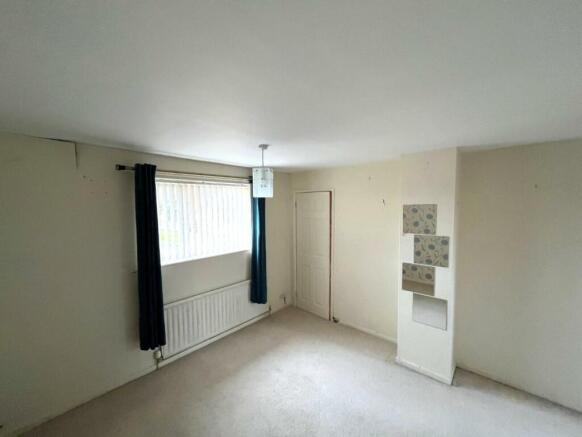 Bedroom One.jpg