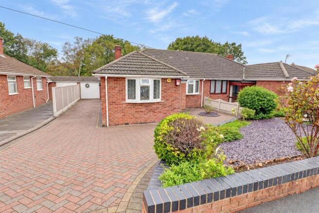 3-bed semi-detached on Wellfield Road, Walsall, £350,000
