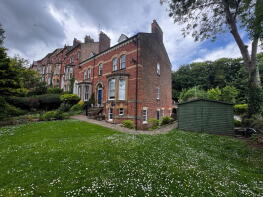 Flat 6, 12, Hanover Terrace, Whitby YO21 1QQ