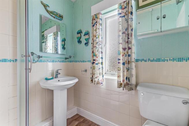 3 bed Detached for sale Image 12