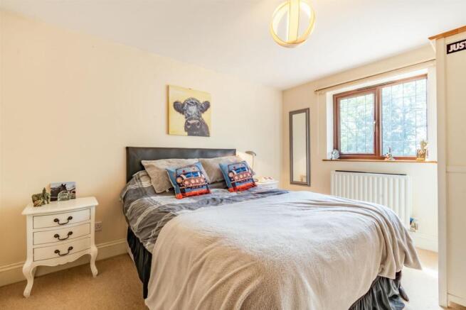 8502558-interior26.jpg