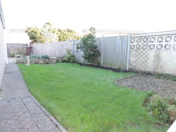 Garden (1).JPG