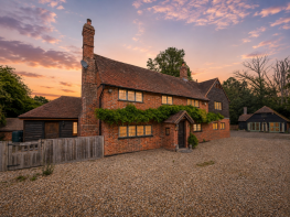 Yaldens Cottage, Bramshill Road, Eversley, Hook RG27 0PS