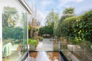 5, Nightingale Square, London SW12 8QJ