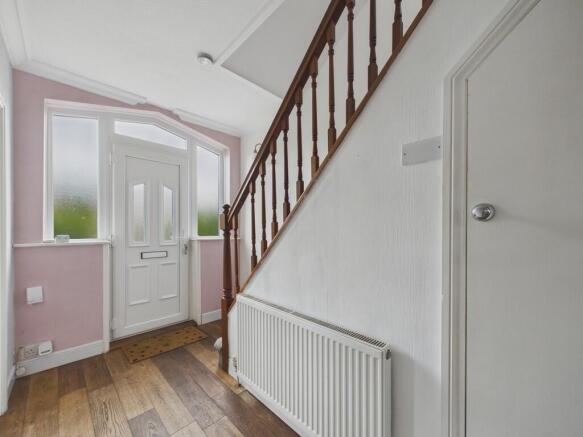 3 bed Semi-Detached for sale Image 6