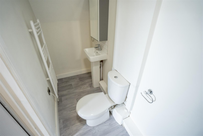 Bathroom 2.png